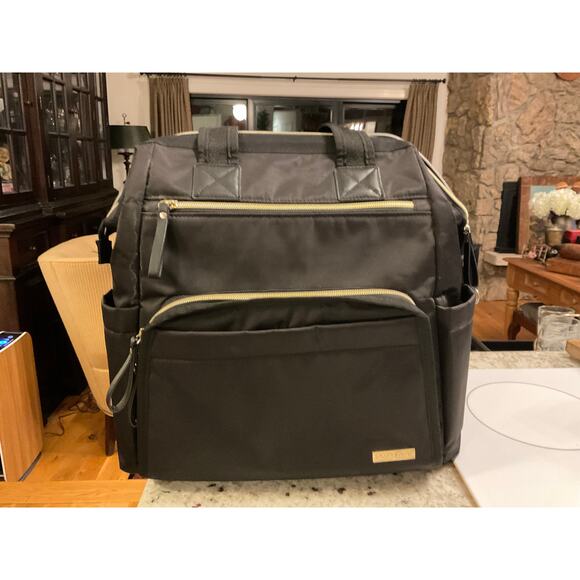 Skip Hop Mainframe Wide Open Diaper Backpack - Picture 1 of 5